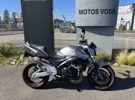 SUZUKI GSR 600 - 2010