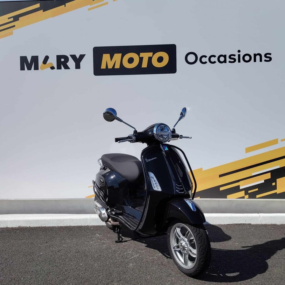 VESPA PRIMAVERA 125 4