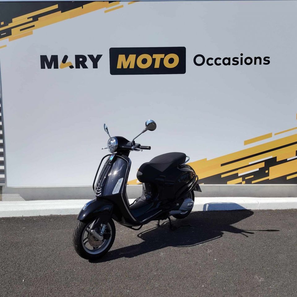 VESPA PRIMAVERA 125 4