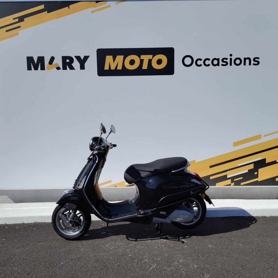 VESPA PRIMAVERA 125 4