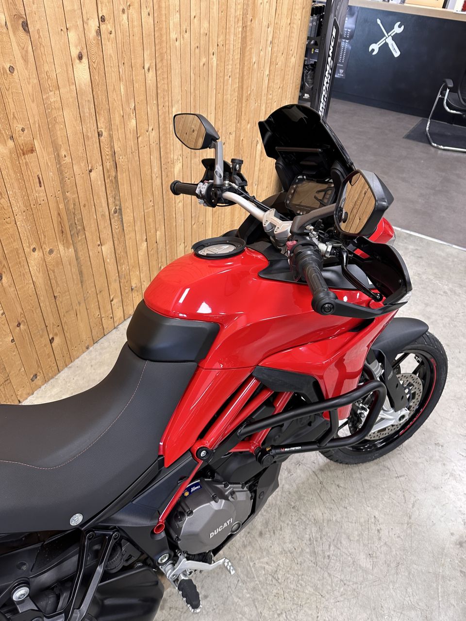 DUCATI MULTISTRADA 950 4