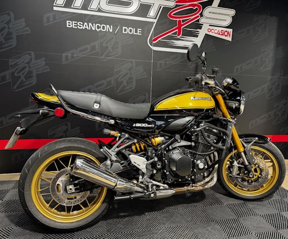 KAWASAKI Z900 RS SE 4