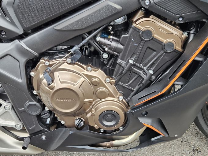 HONDA CBR 650 R (A2) 4