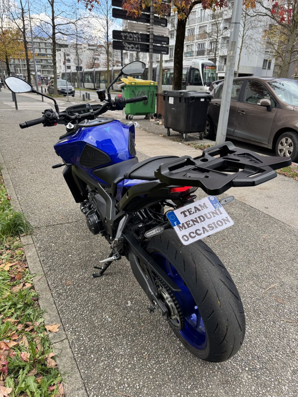 YAMAHA MT-09  Y-AMT 4