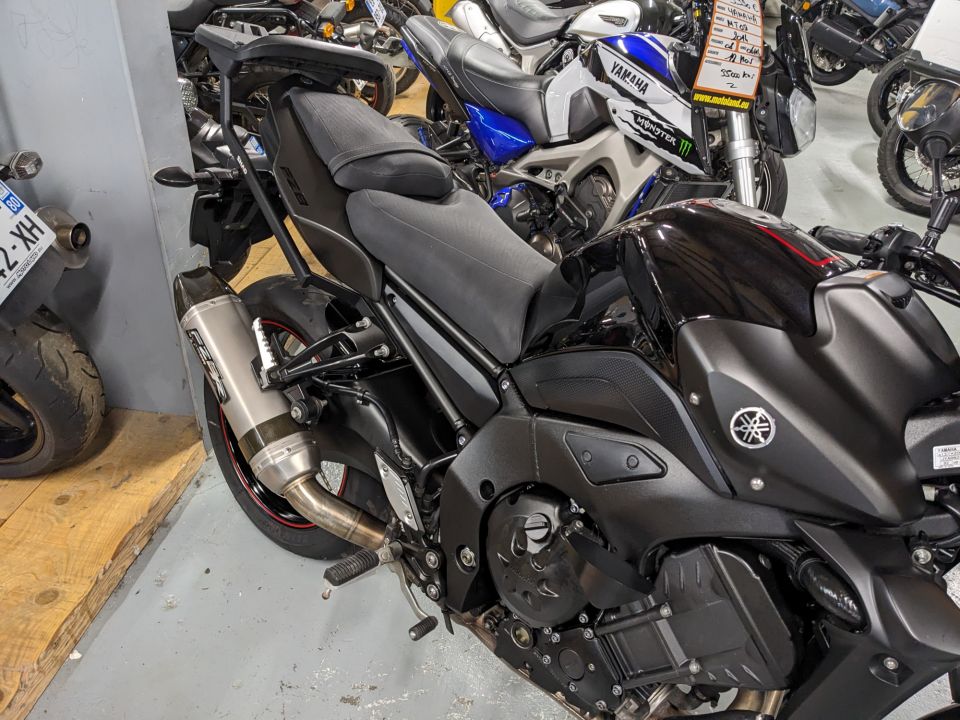 YAMAHA FZ8 4
