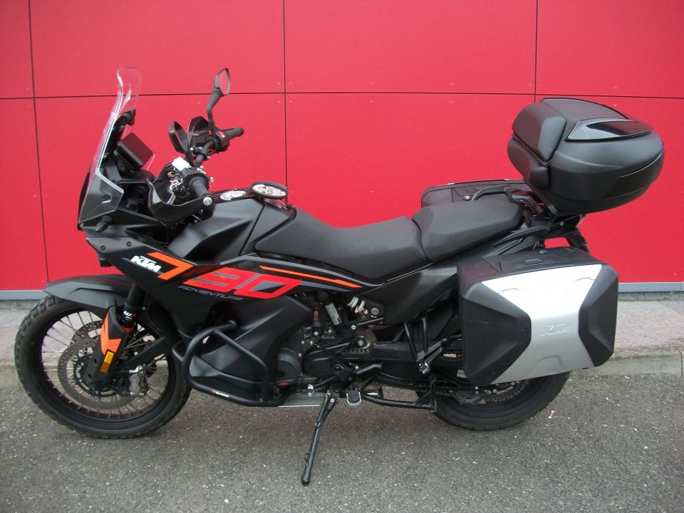 KTM 790 ADVENTURE 4
