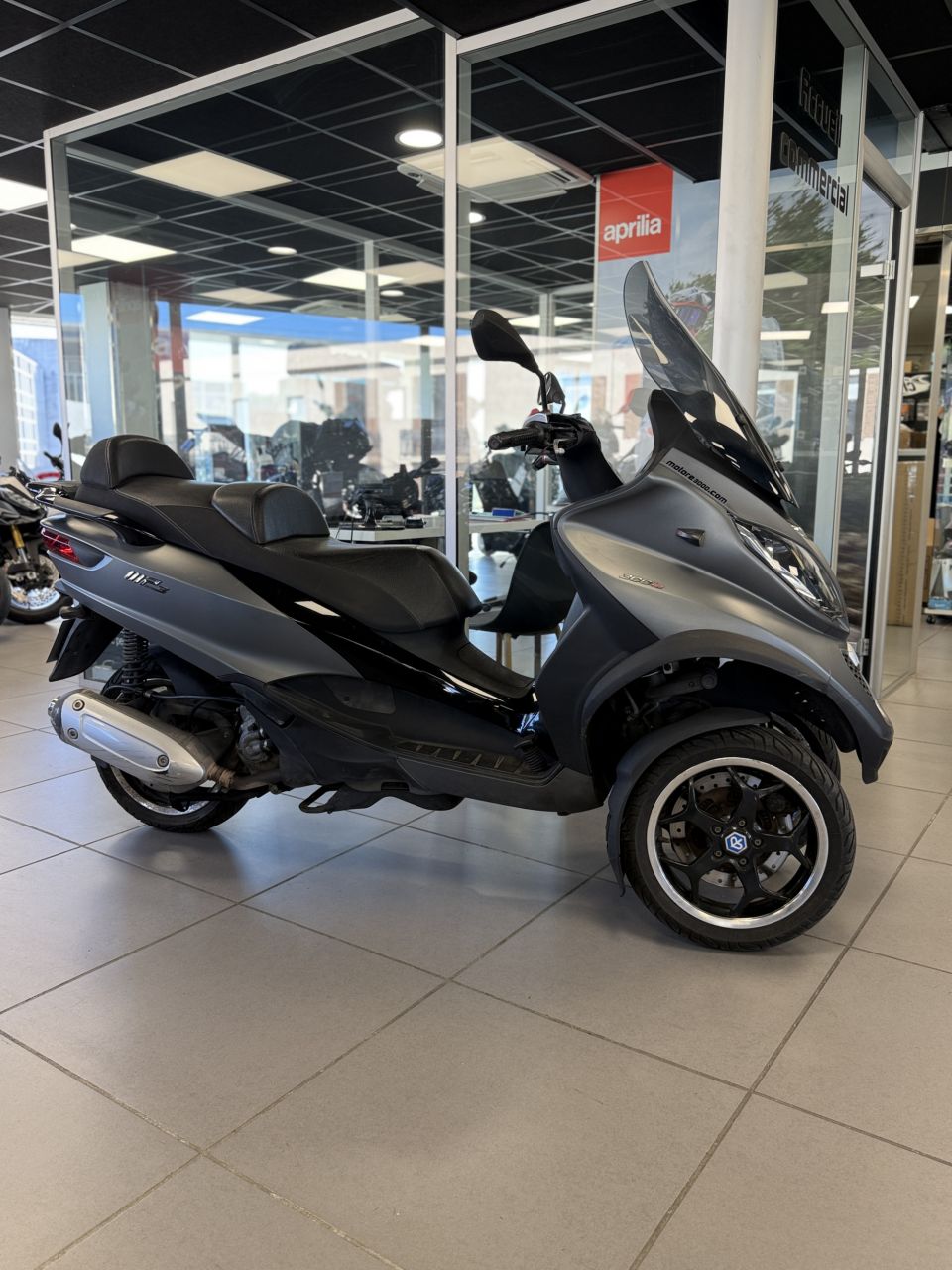 PIAGGIO MP3 300 LT ABS/ASR SPORT 4