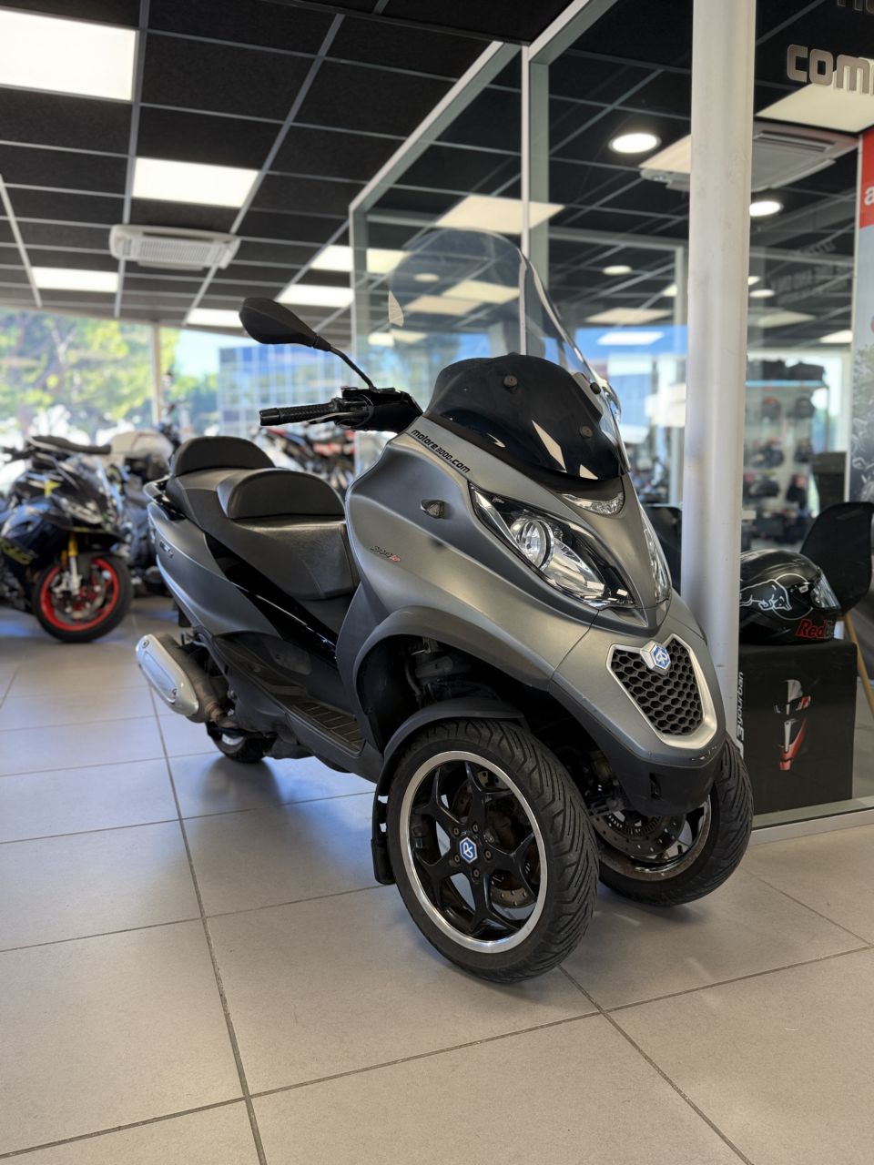 PIAGGIO MP3 300 LT ABS/ASR SPORT 4