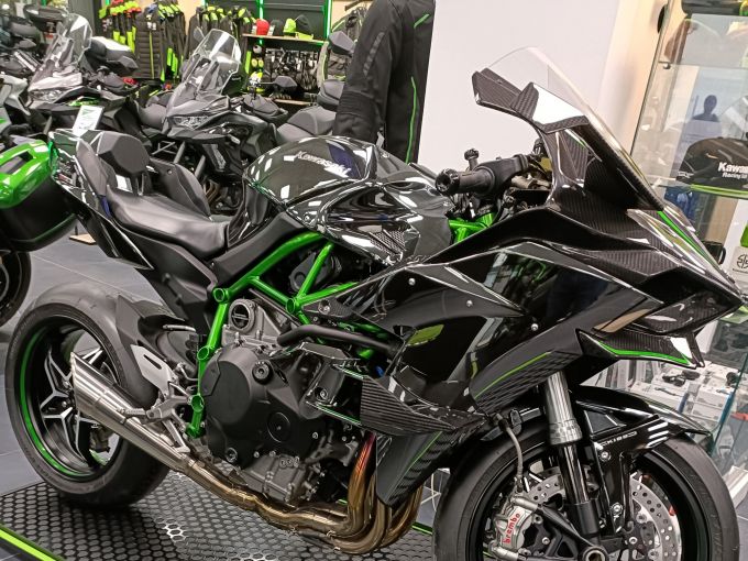 KAWASAKI H2 R NEUVE 2015 O KMS 4