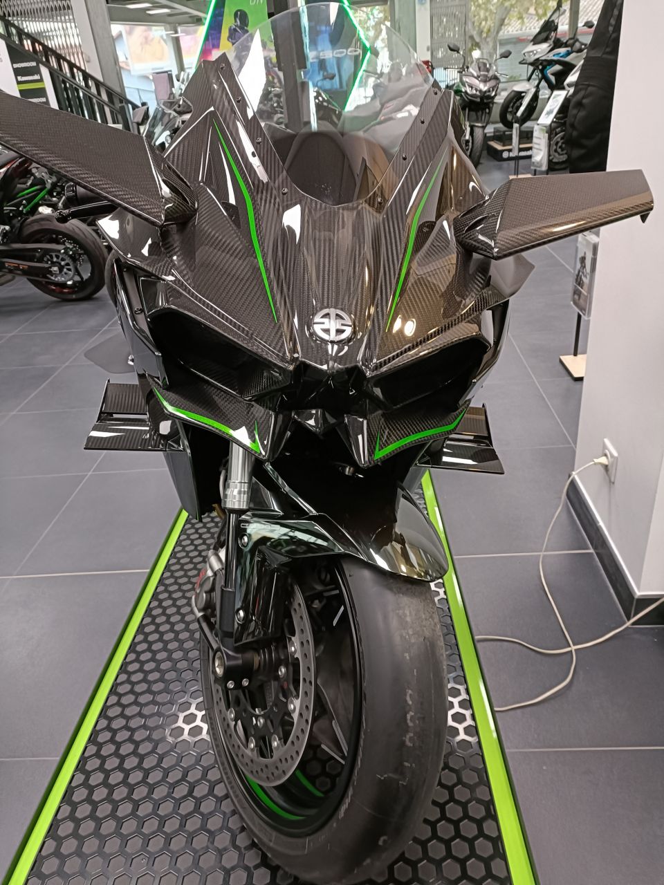 KAWASAKI H2 R NEUVE 2015 O KMS 4