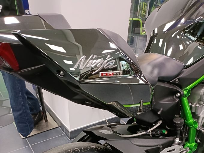 KAWASAKI H2 R NEUVE 2015 O KMS 4