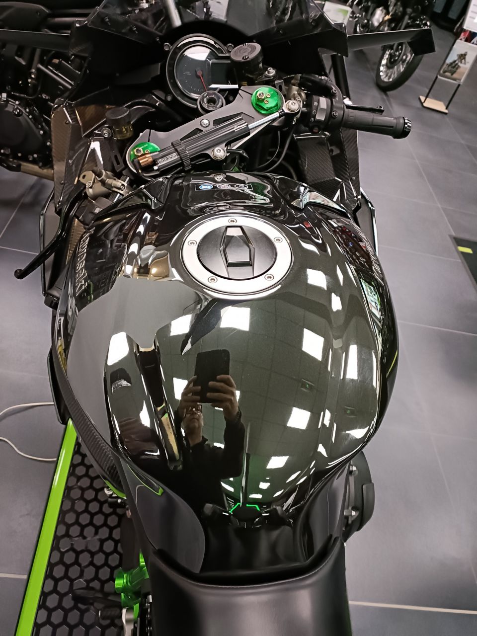 KAWASAKI H2 R NEUVE 2015 O KMS 4