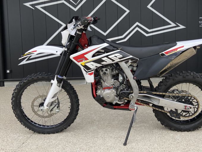 AJP 250 SPR 4