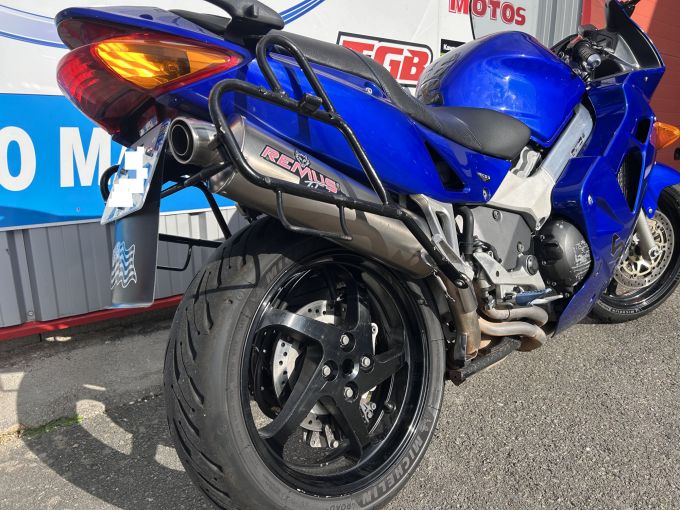 HONDA VFR 800 F 4