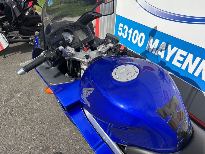 HONDA VFR 800 F 4