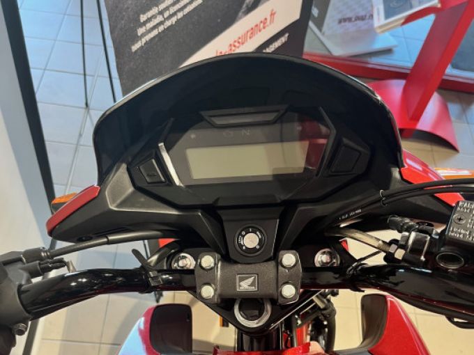 HONDA CB125F 4