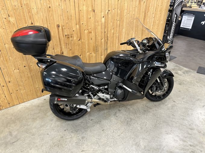 KAWASAKI GTR 1400 4