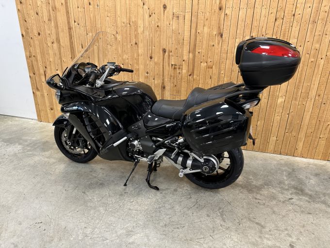 KAWASAKI GTR 1400 4