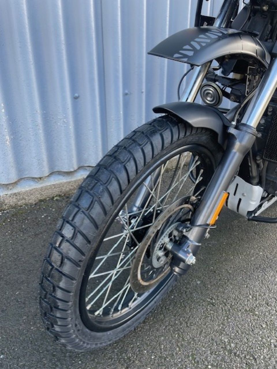 ROYAL ENFIELD HYMALAYAN 400 4