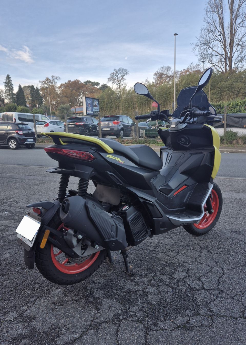 APRILIA SR 125 GT 4
