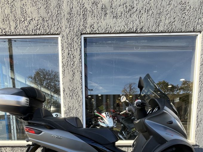 PIAGGIO MP3 500 HPE SPORT ABS/ASR 4