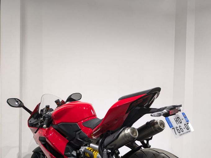 DUCATI PANIGALE 899 4
