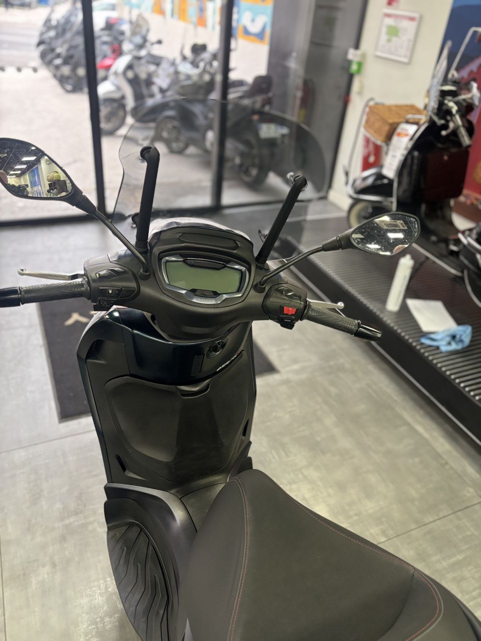 PIAGGIO BEVERLY S 400 4