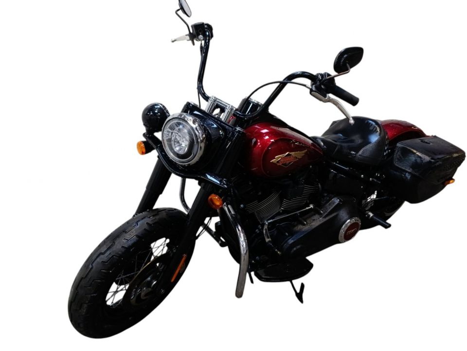 HARLEY-DAVIDSON SOFTAIL HERITAGE 1870 CLASSIC 4