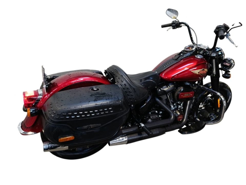 HARLEY-DAVIDSON SOFTAIL HERITAGE 1870 CLASSIC 4