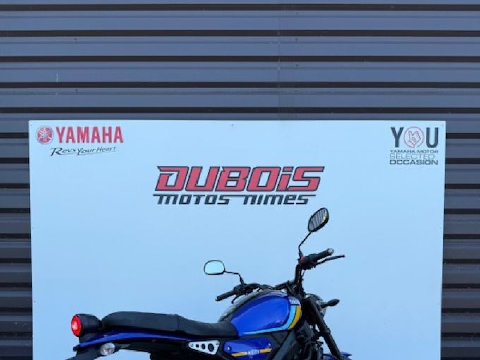 YAMAHA XSR 125 4