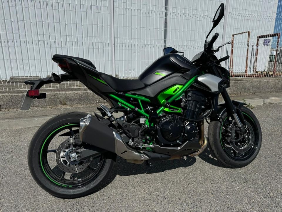 KAWASAKI Z 900 4
