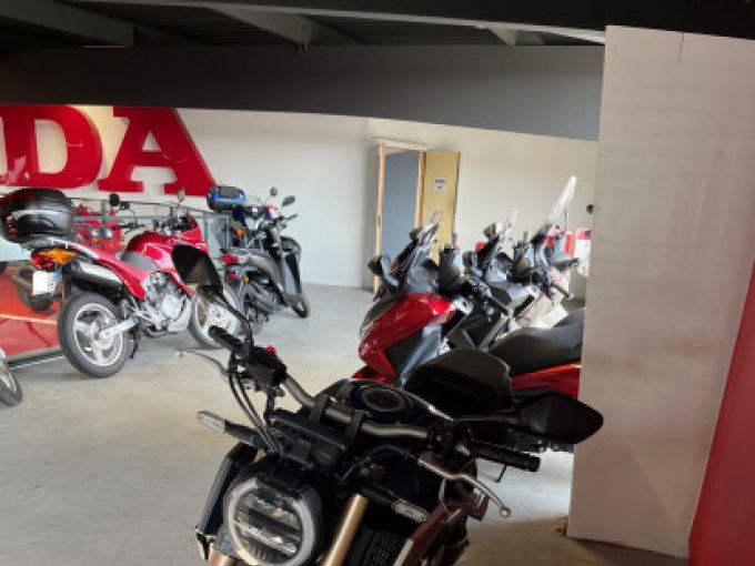 HONDA CB650RA 4