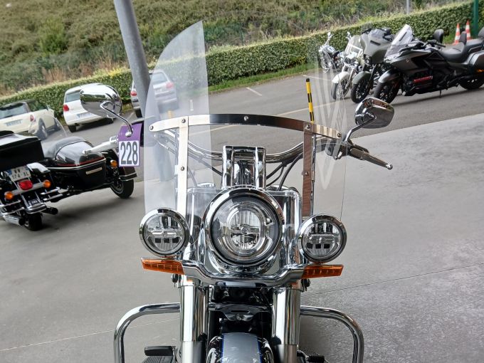 HARLEY-DAVIDSON SOFTAIL DELUXE 1745 4