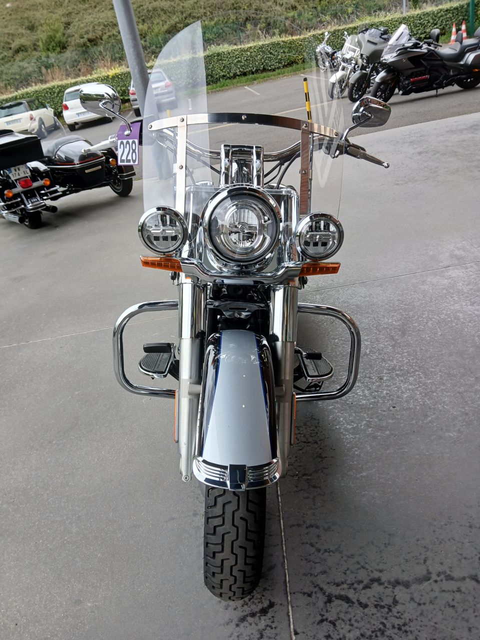 HARLEY-DAVIDSON SOFTAIL DELUXE 1745 4