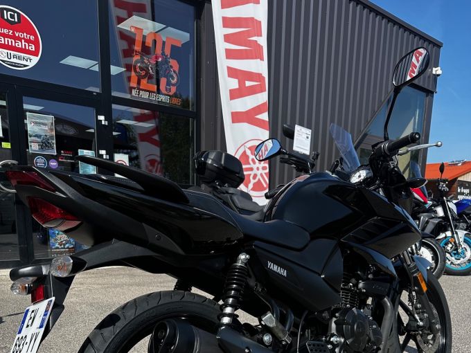 YAMAHA YS 125 4