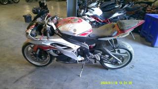 YAMAHA YZF-R6 - 2009