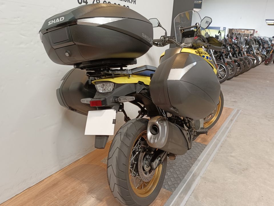 SUZUKI DL 1050 V-STROM XT 4