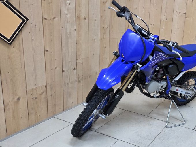 YAMAHA YZ65 4