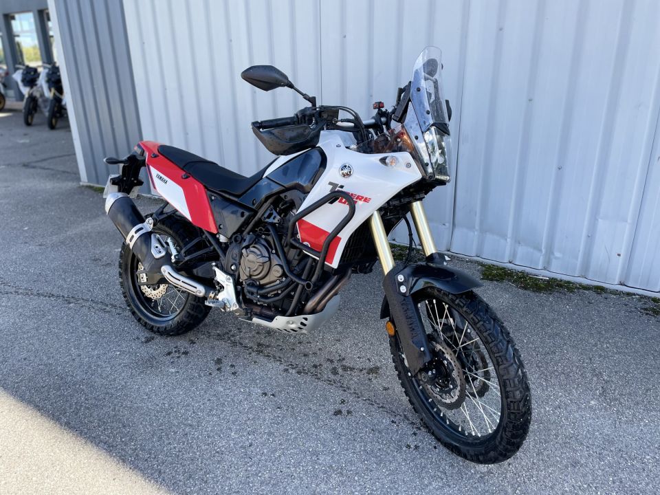 YAMAHA XTZ TENERE 700 4