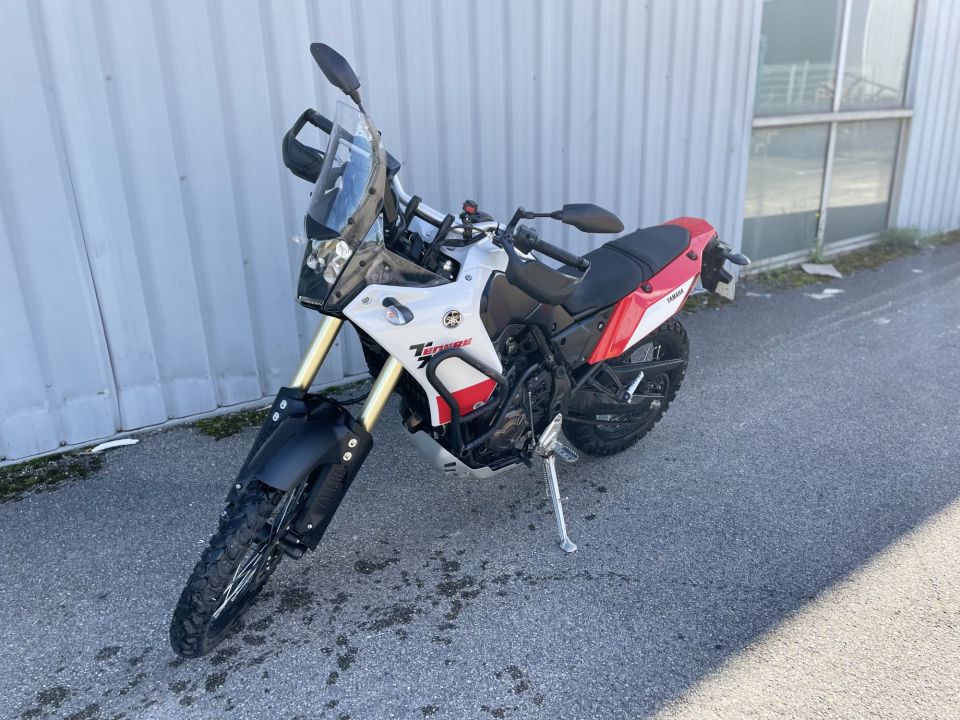 YAMAHA XTZ TENERE 700 4