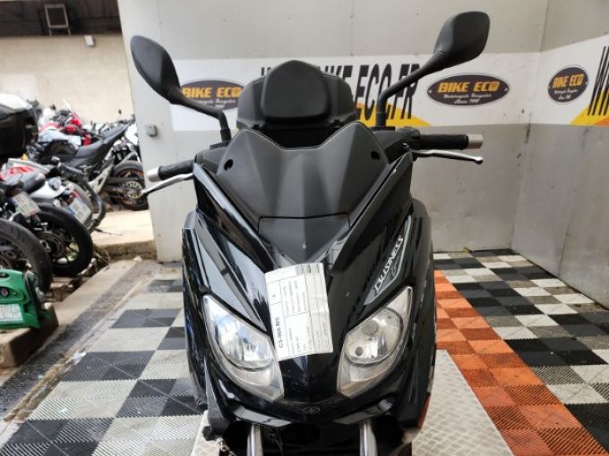 YAMAHA X-MAX 125 4