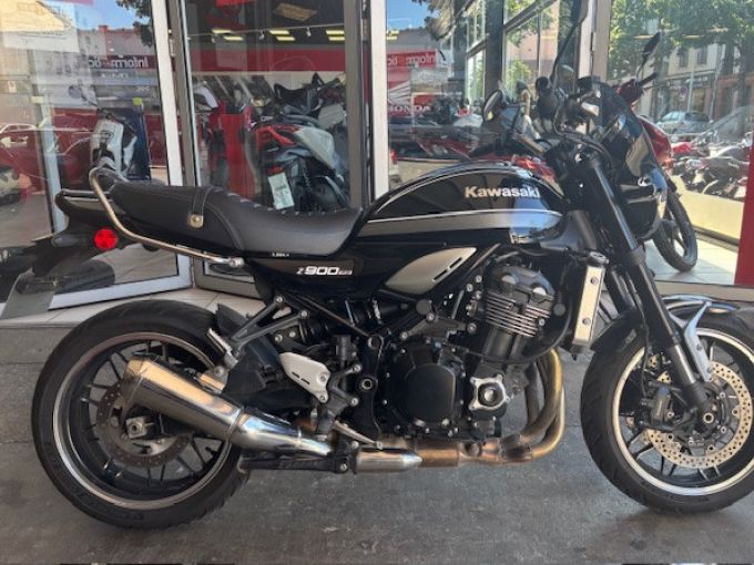 KAWASAKI Z900RS 4
