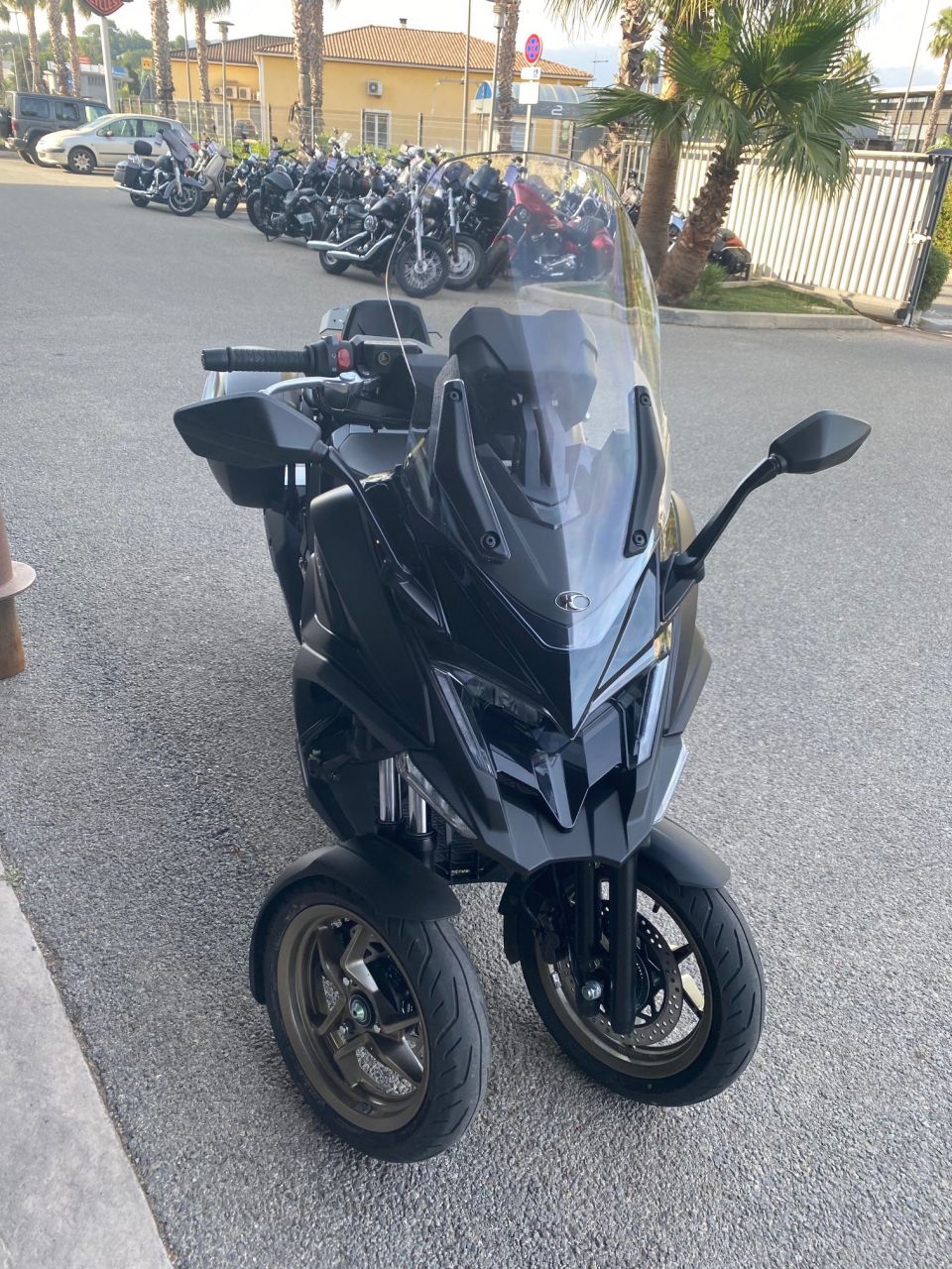 KYMCO CV3 550 4
