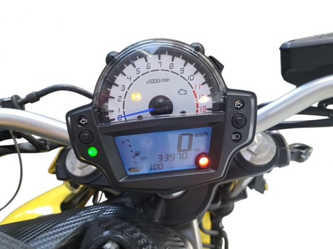 KAWASAKI ER-6 4