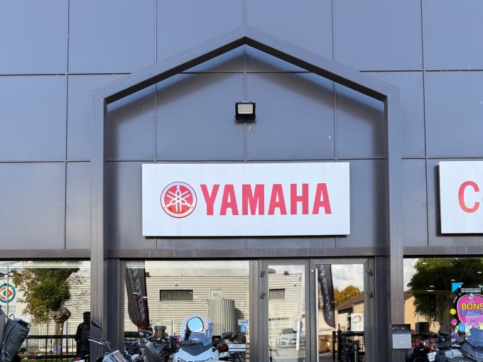 YAMAHA XSR 900 35KW 4