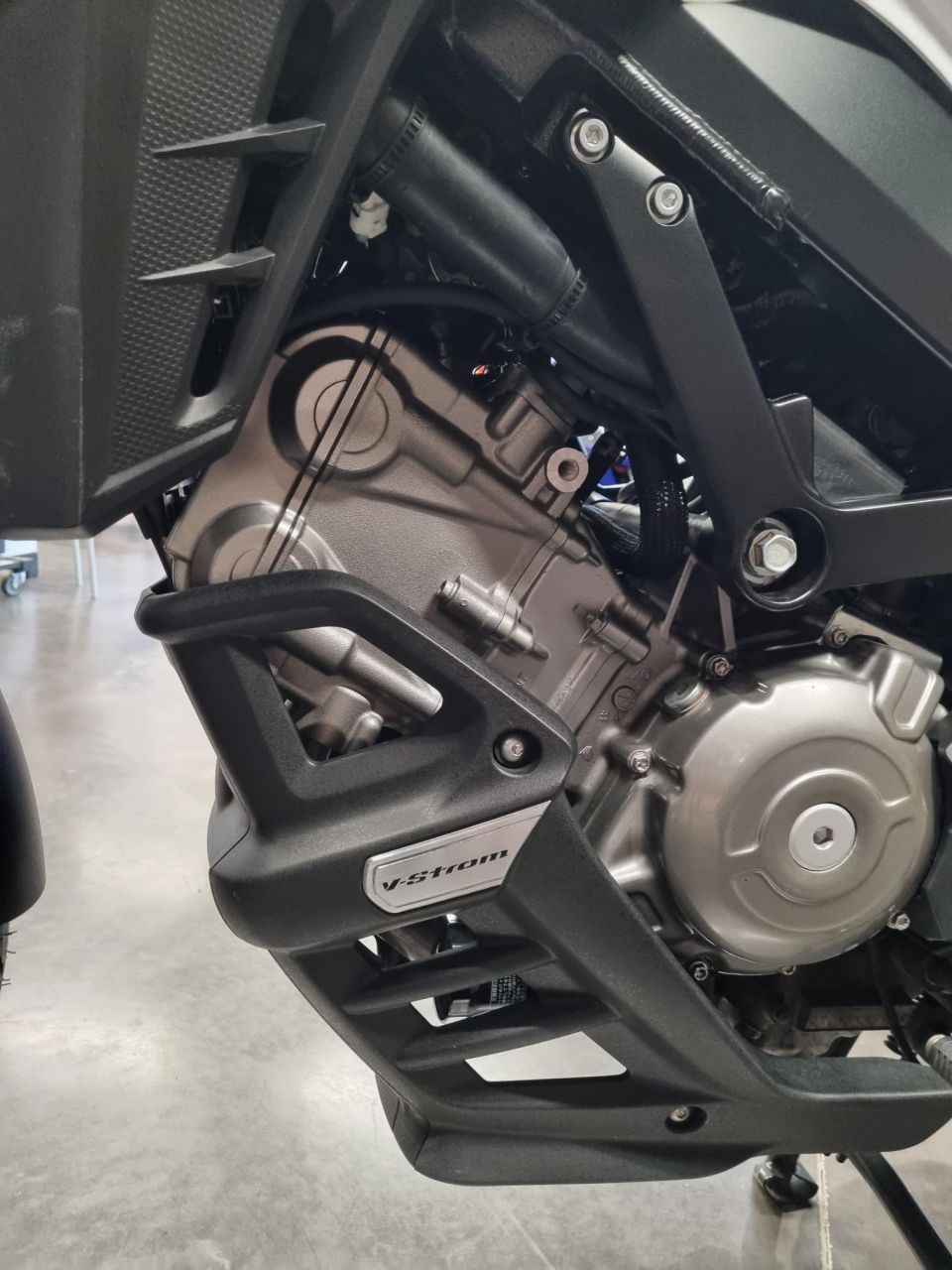 SUZUKI DL V-Strom 650 4