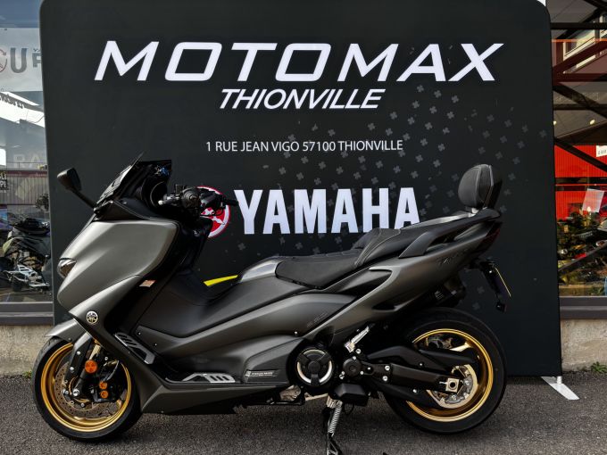 YAMAHA XP T-MAX 560 TECH MAX KAMO 4
