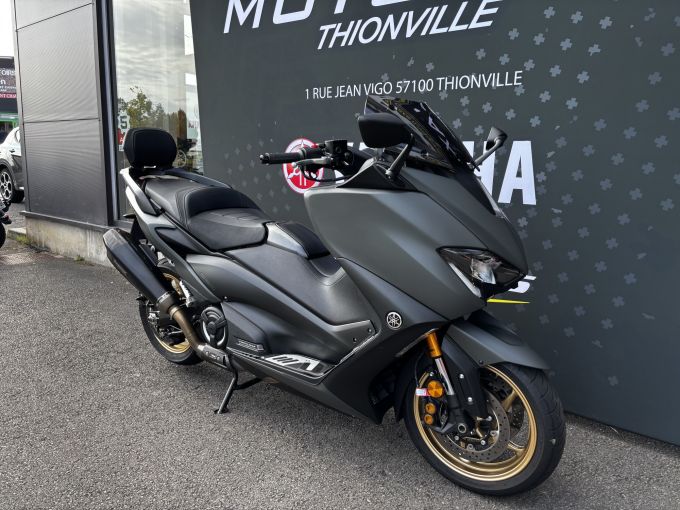 YAMAHA XP T-MAX 560 TECH MAX KAMO 4
