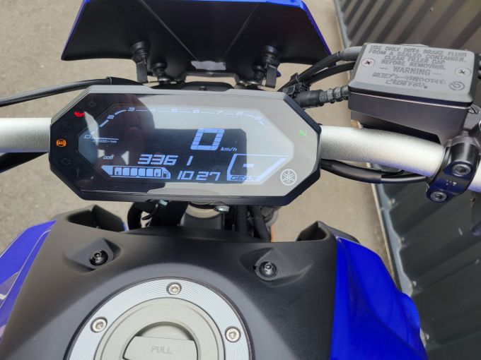 YAMAHA MT-07 4