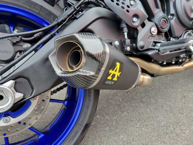 YAMAHA MT-07 4